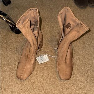 Tan Women's Boots